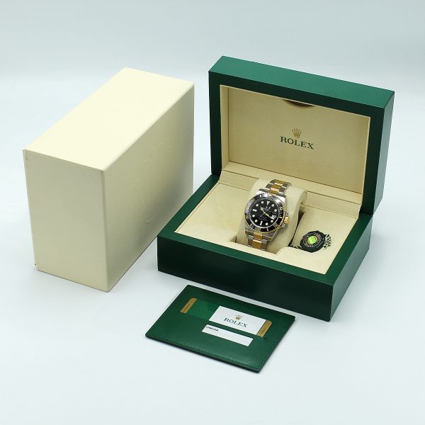 rolex submariner date 116613ln with box and papers